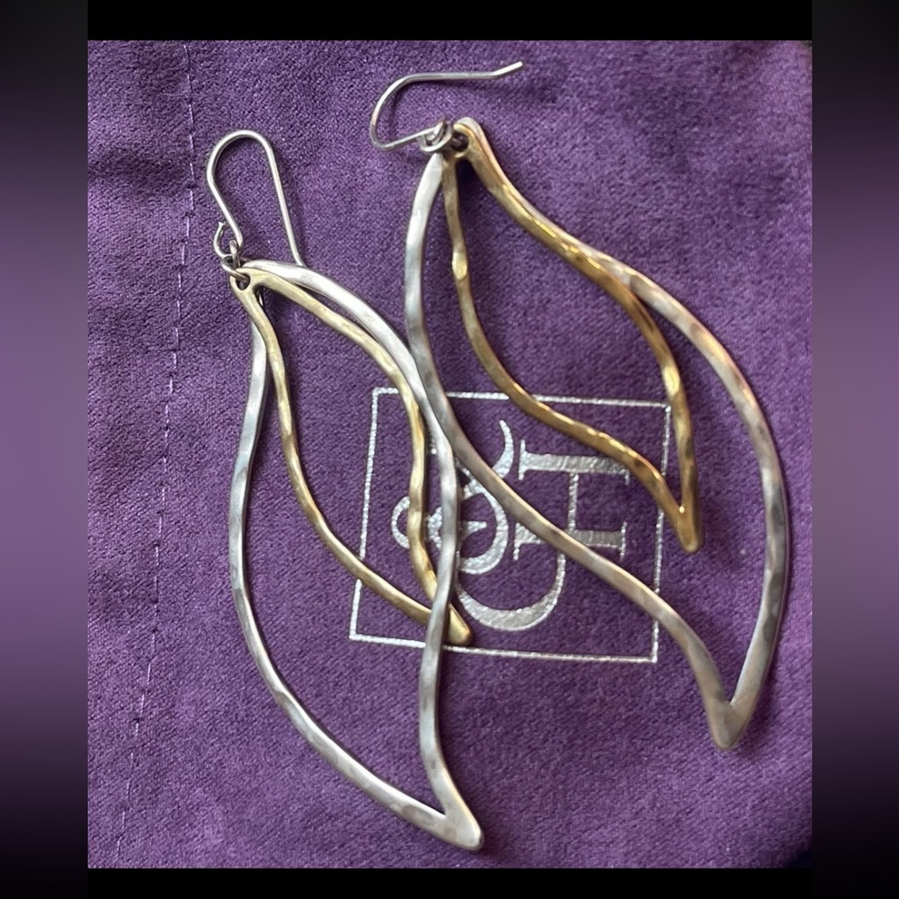 Grace & Heart Chic Two-Tone Leaf Earrings